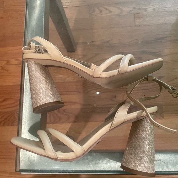 Sam Edelman Kia strappy sandals - Picture 4 of 5